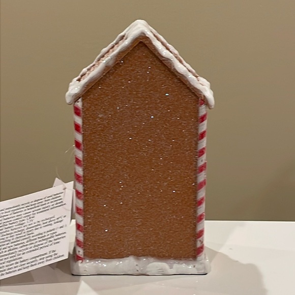 Target | Holiday | Nwt Target Bullseye Playground Lit Gingerbread House ...